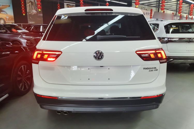 Used Volkswagen Tiguan L 2020 330TSI Automatic Two-Wheel Drive Panoramic Comfort Edition China VI Standard Rear