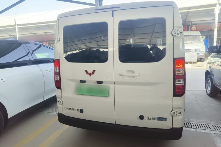 Used Wuling Yangguang 2025 Model 400km Bus Edition—Comfort Edition
