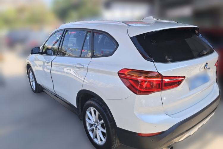 Used BMW X1 2016 sDrive18Li Fashion Model Rear Left 45 Deg