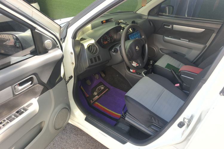 Used Suzuki Swift 2013 1.3L Manual Value Edition
