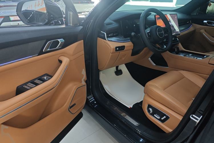 Used Lynk & Co 09 EM-P 2025 2.0TD EM-P Four-Wheel Drive Max Five Seats
