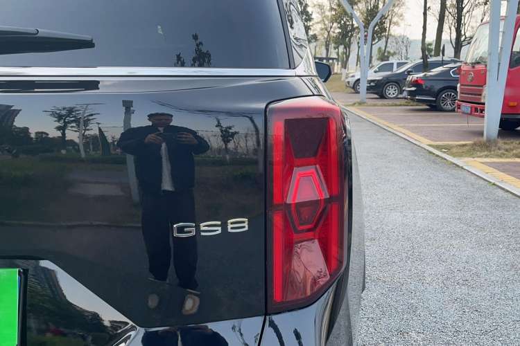 Used GAC Trumpchi GS8 2022 Linghang Series 2.0 TGDI Two-Wheel-Drive Luxury Smart Connectivity Version (7 Seats)
