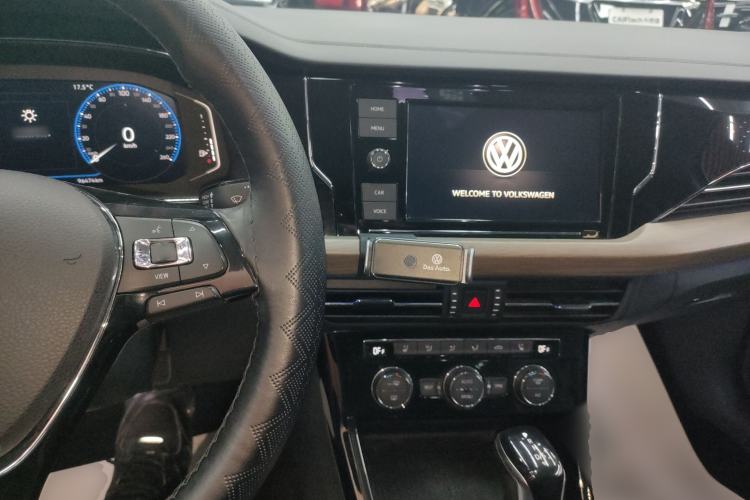 Used Volkswagen Passat 2019 330TSI Luxury Edition China VI Standard