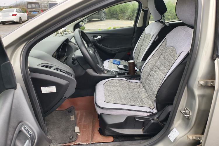 Used Ford Focus 2015 Hatchback 1.6L Automatic Comfort Model