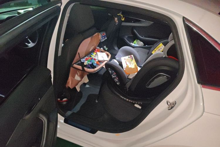 Used Audi A4L 2018 30th Anniversary Edition 40 TFSI Trendy Model Left Rear Seat