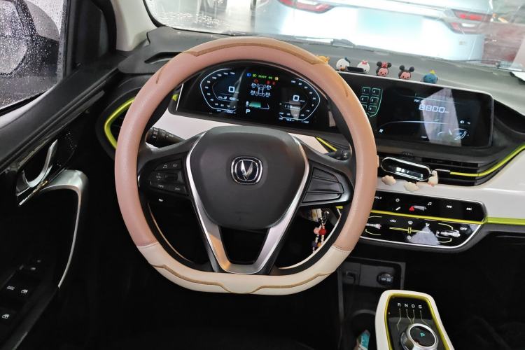 Used CHANGAN Benni E-Star 2022 Qingxin Edition Colorful Model Lithium-NMC Steering Wheel