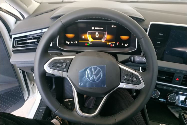 Used Volkswagen Sagitar 2025 300TSI DSG Flyover Edition
