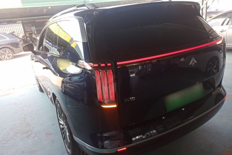 Used Hyptec HL 2025 700 Ultra Six-Seater All-Wheel-Drive LiDAR Version Rear Left 45 Deg