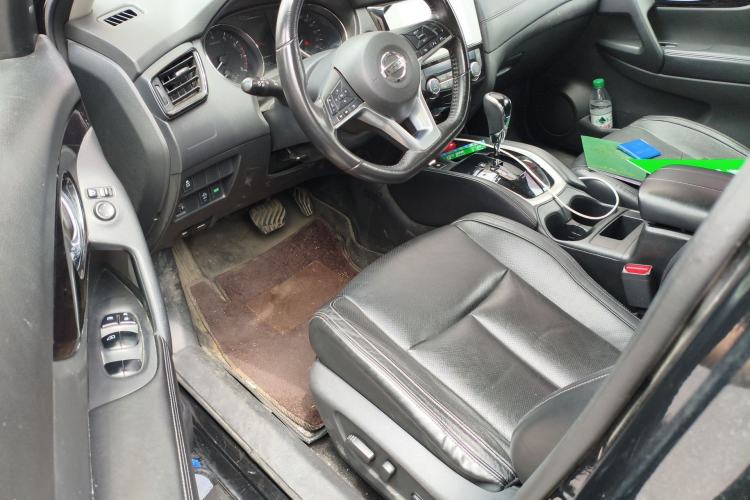 Used Nissan X-Trail 2019 2.0L CVT Smart Connect Comfort Edition 2WD
