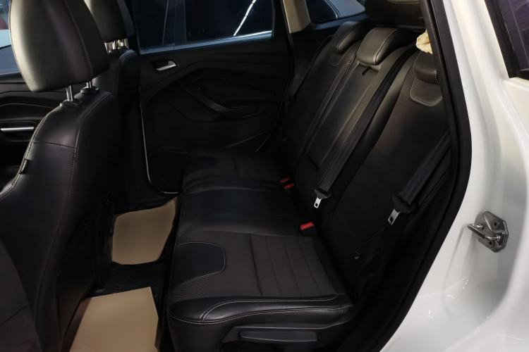 Used Ford Kuga 2013 1.6L GTDi Two-Wheel-Drive Trend Model
