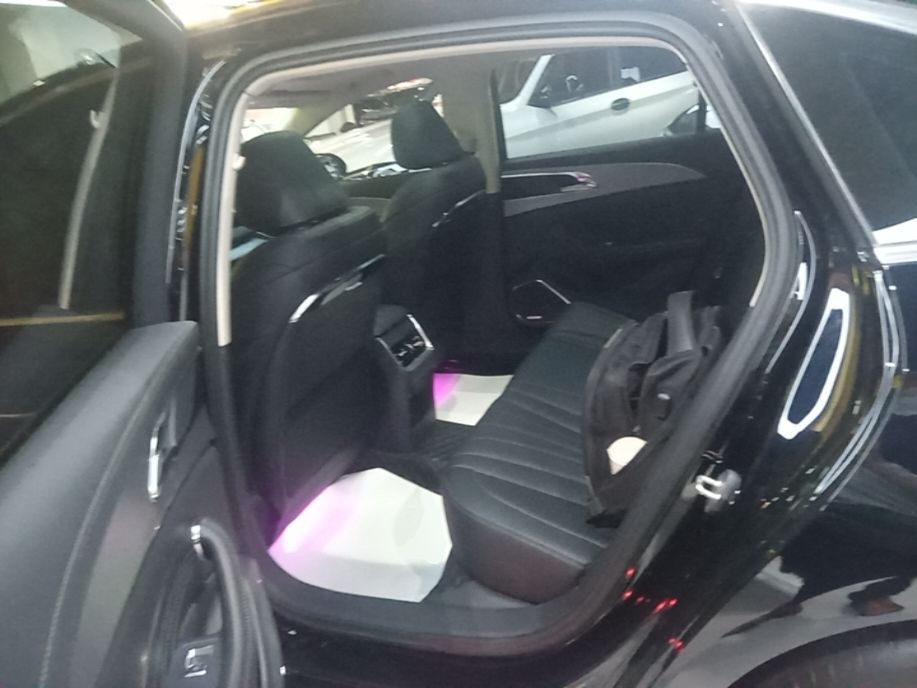 Hongqi H5 2024 1.5T DCT Smart Connect Flagship Edition - Chinese Trim Yun — снимка 20