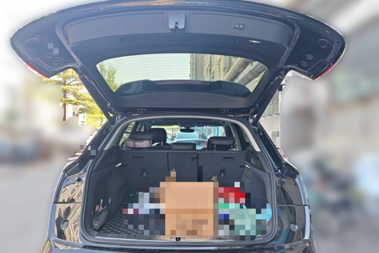 Used Audi Q5L 2022 Updated 45T Luxury Dynamic Version
