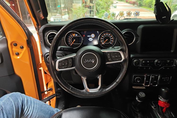 Used Jeep Wrangler 2021 2.0T 80th Anniversary Edition Steering Wheel