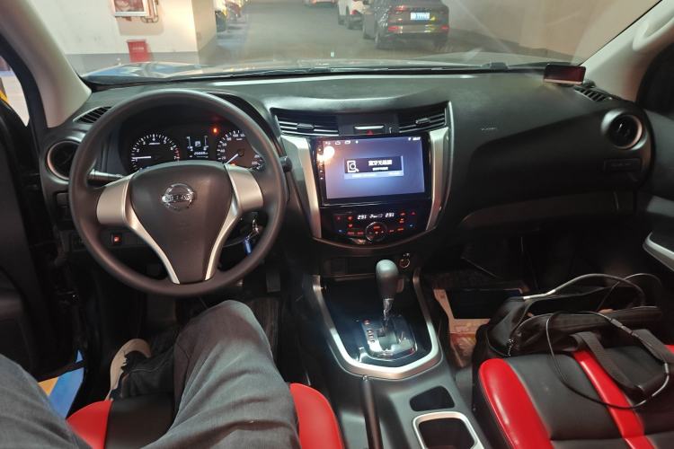 Used Nissan Navara 2017 2.5L Automatic 2WD Luxury Edition QR25
