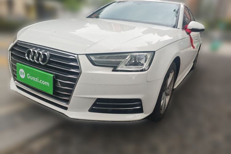 Used Audi A4L 2018 30th Anniversary Edition 30 TFSI Ambition Model