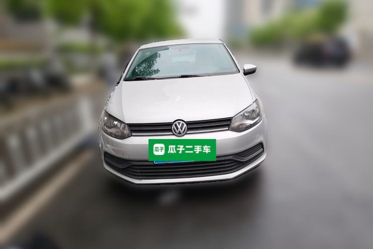 Used Volkswagen Polo 2014 1.4L Manual Fashion Edition Front