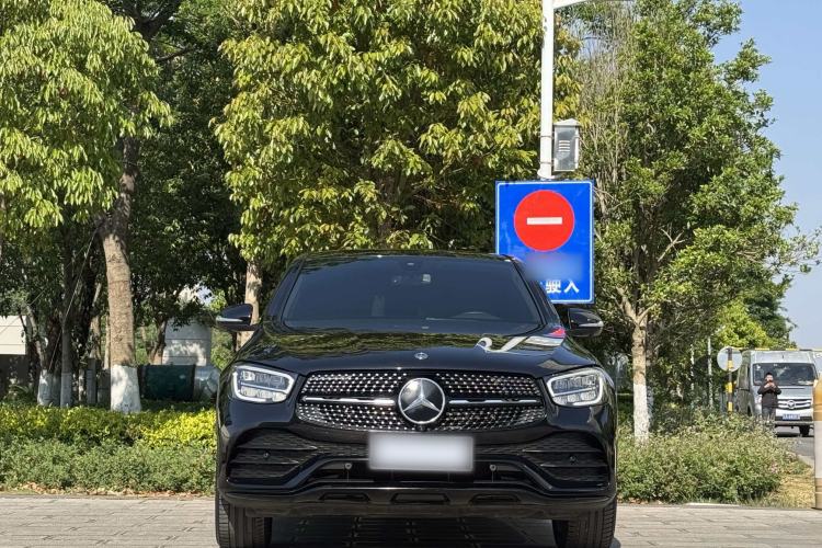 Used Mercedes-Benz GLC Coupe 2020 GLC 260 4MATIC Coupe SUV Exterior 7