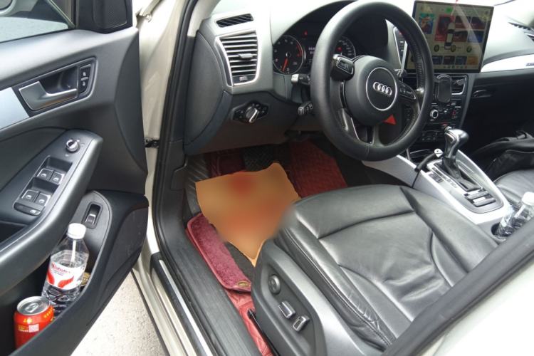 Used Audi Q5 2013 40 TFSI Technology Edition Driver Seat