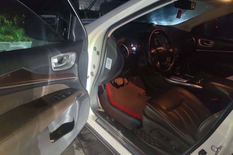 Used Infiniti QX60 2014 3.5L Two-Wheel Drive Excellence Edition