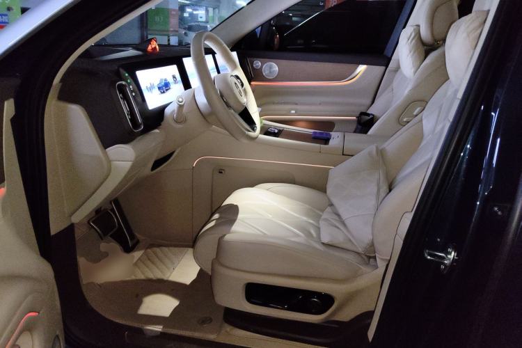 Used Hima AITO M9 2025 All-Electric Ultra Version 100 kWh 5-Seater Model