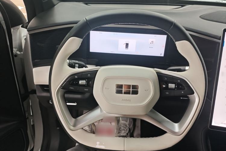 Used Geely Galaxy L7 2023 1.5T 115 km PLUS Steering Wheel