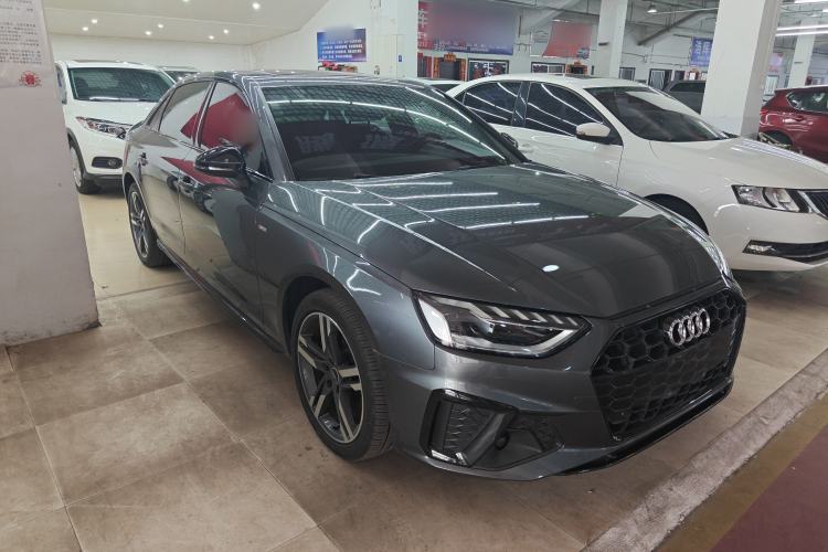 Used Audi A4L 2022 40 TFSI Luxury Dynamic Model