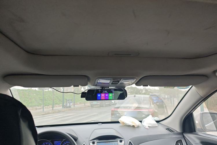 Used Hyundai ix35 2012 2.0L Automatic Two-Wheel Drive New Edition GL
