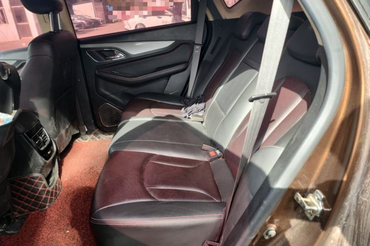 Used Baojun 560 2016 1.5T Manual Luxury Model
