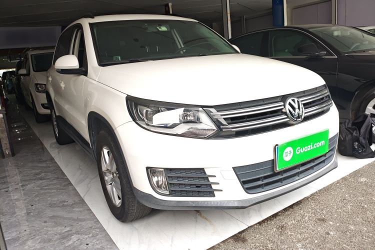 Used Volkswagen Tiguan 2016 300TSI Automatic Two-Wheel Drive Trend Edition Front Right 45 Deg