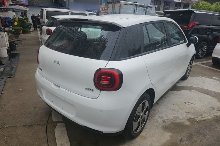 Used JAC Yiwei 3 2024 Zhi'ai Edition 330km Lite