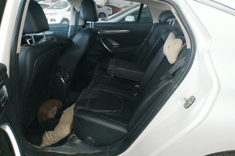 Used DS 5LS 2014 1.6T Elegant Version THP160