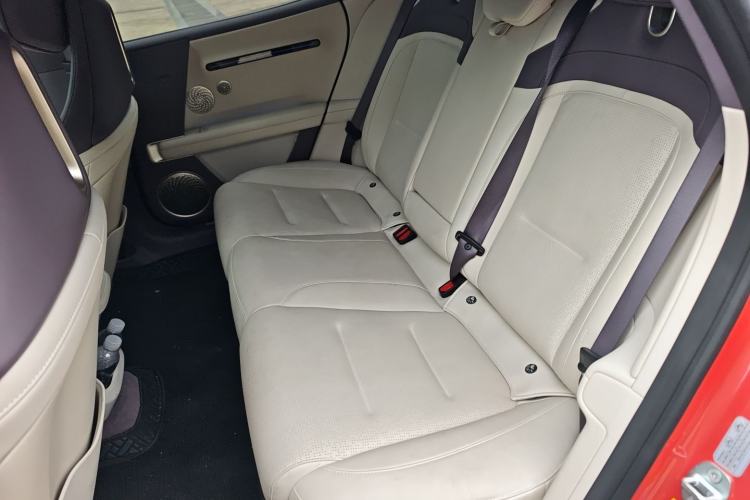 Used Avatr 06 2025 Pro Range-Extended Edition Left Rear Seat