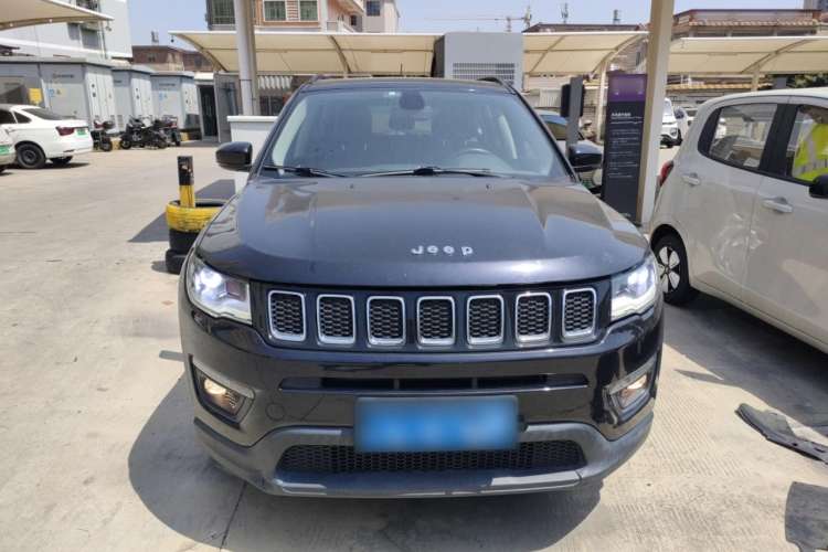 Used Jeep Compass 2019 200T Automatic Family Edition - Connected Large Screen Version