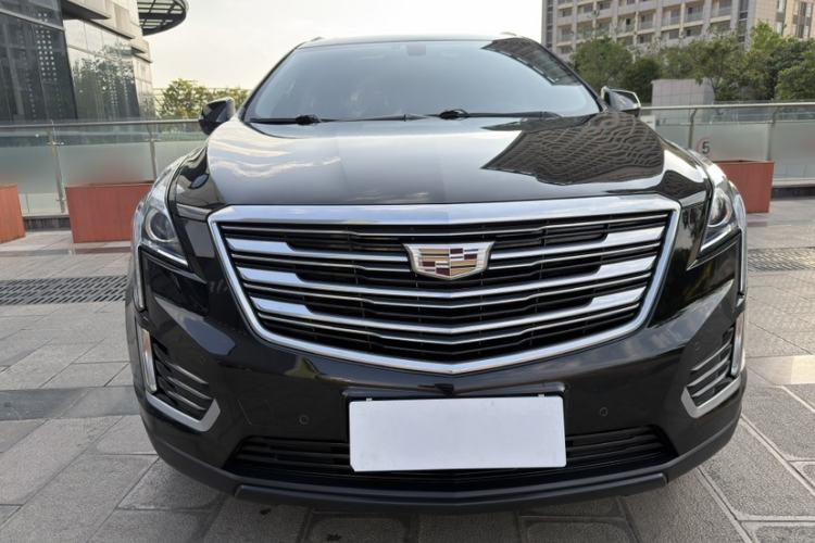 Used Cadillac XT5 2018 25T Luxury Model
