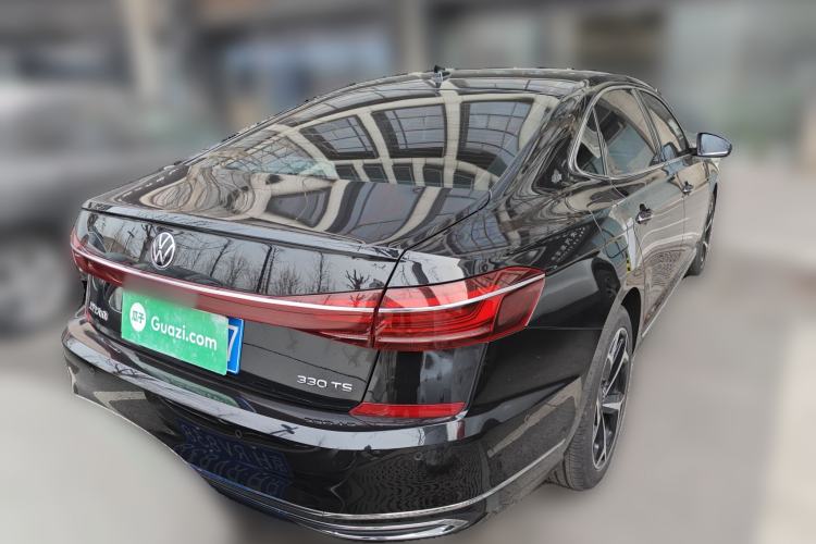 Used Volkswagen Passat 2023 Restyled 330TSI Starry Luxury Edition
