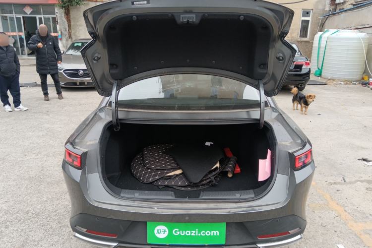 Used CHANGAN Eado DD 2023 Blue Whale NE 1.5T GDI DCT Luxury Edition Trunk