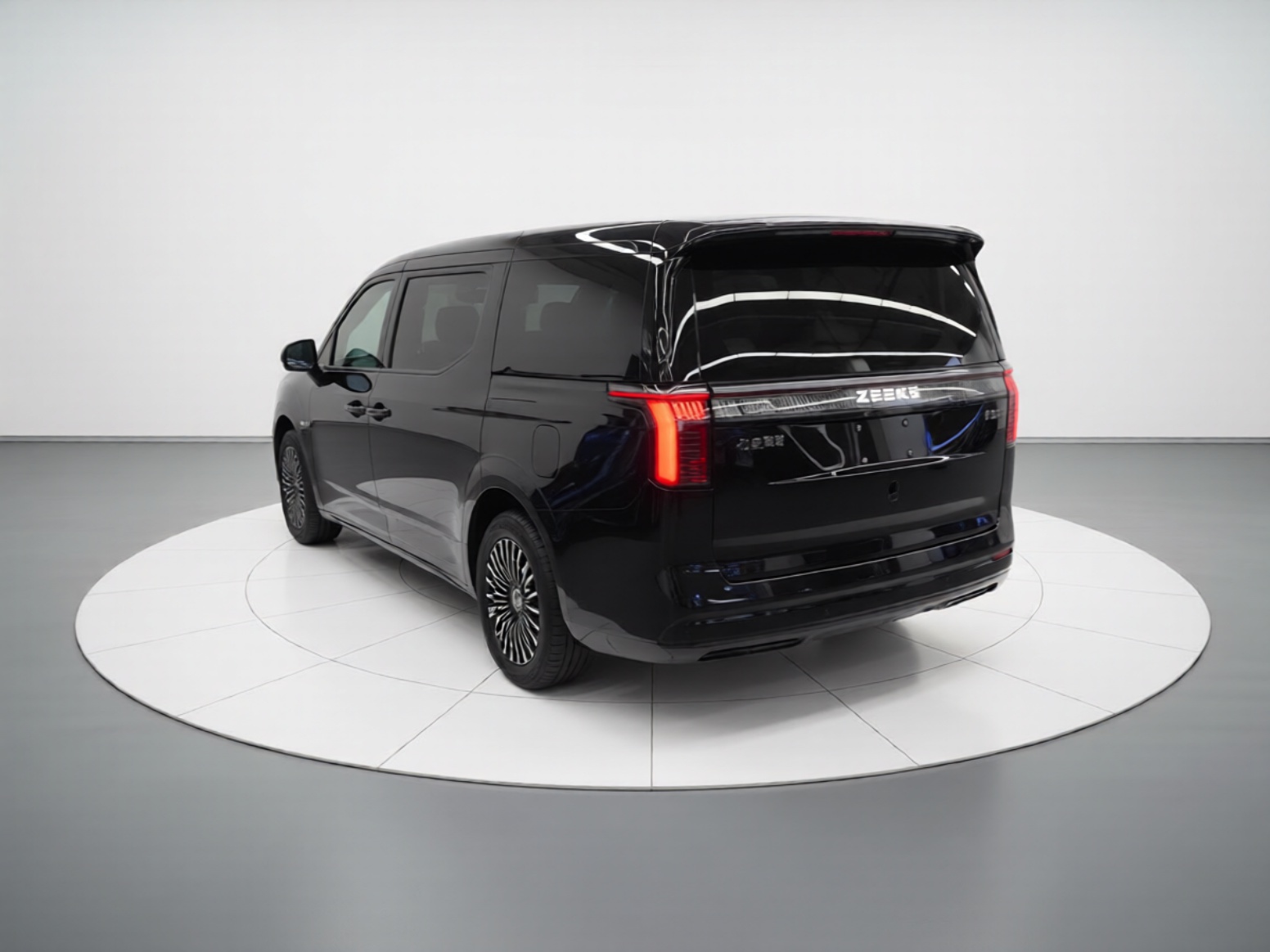 Zeekr 009 2024 Six-Seat Executive Version 4WD 108 kWh — снимка 4
