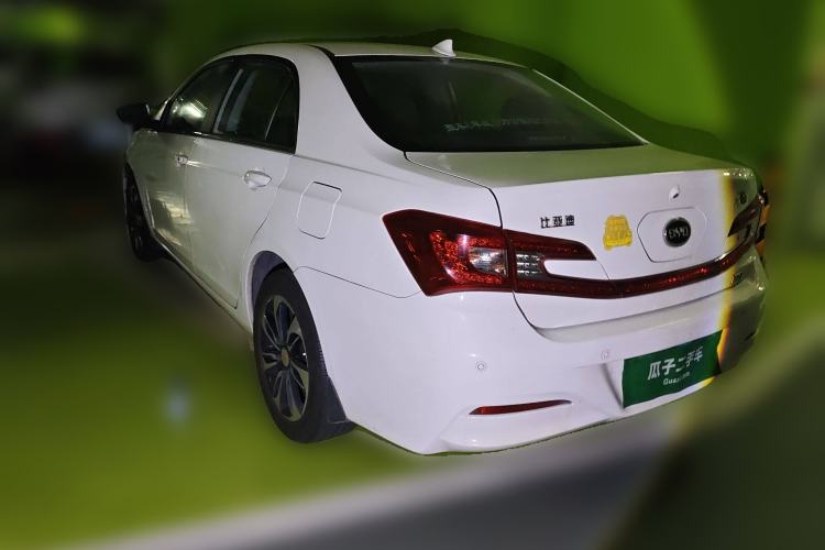 Used BYD Qin New Energy 2015 1.5T Dual-Crown Flagship Edition

