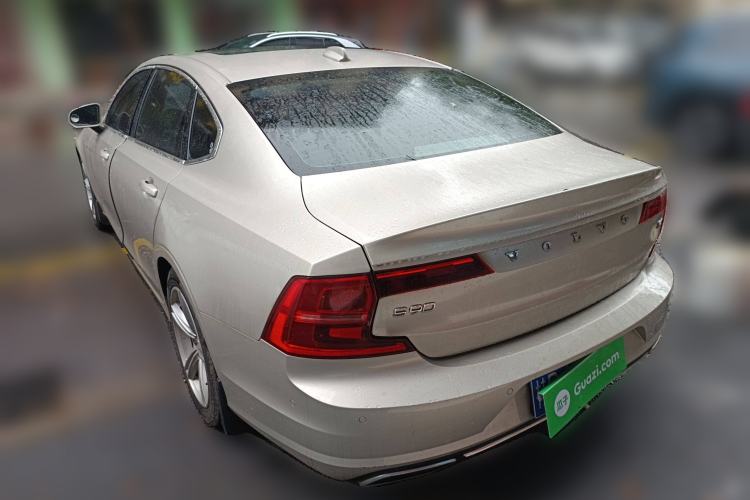 Used Volvo S90 2018 T4 Zhiyuan Edition Rear Left 45 Deg