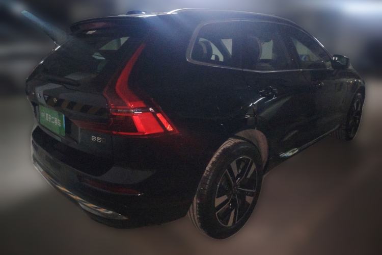 Used Volvo XC60 2026 B5 4x4 Smart Luxury Edition