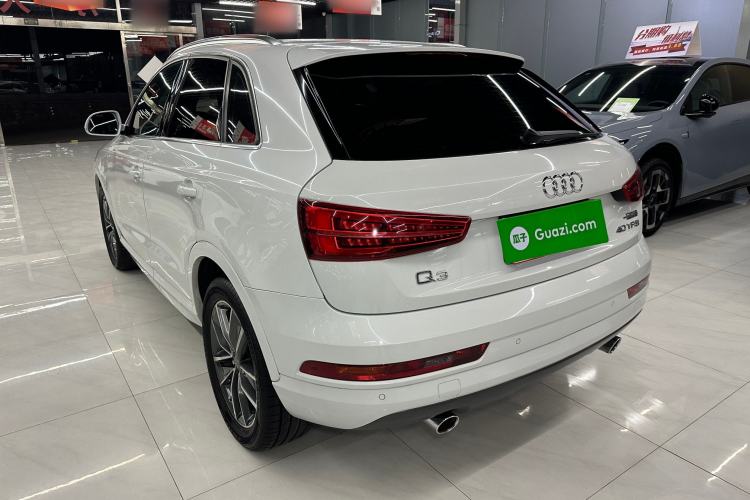 Used Audi Q3 2016 40 TFSI quattro all-wheel-drive sport model
