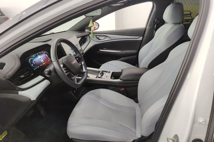 Used BYD Seal 2023 DM-i 1.5L 121km Luxury Model
