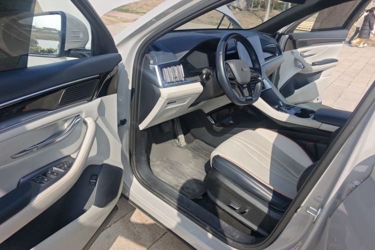 Used BYD Song PLUS New Energy 2024 HONOR Edition DM-i 71km Luxury Model