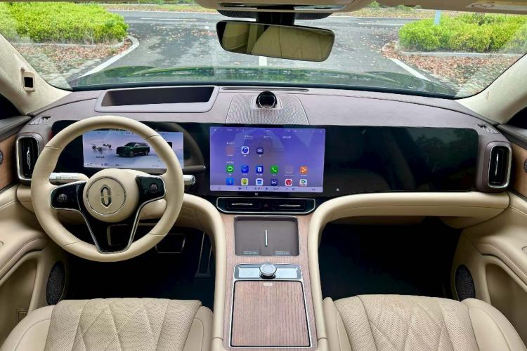 Used Hima AITO M9 2024 Range-Extended Ultra Version 52 kWh 5-Seater Model Interior 3