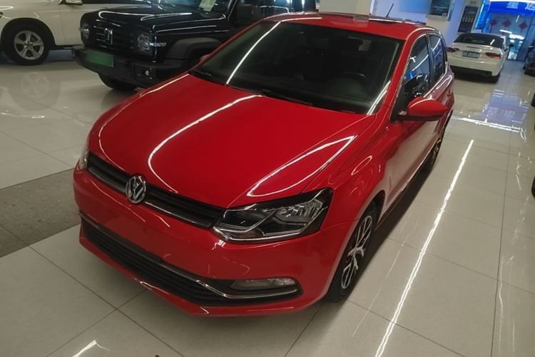 Used Volkswagen Polo 2016 1.6L Automatic Comfort Model