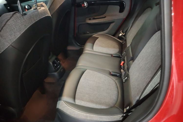 Used MINI Countryman 2018 1.5T COOPER Artist