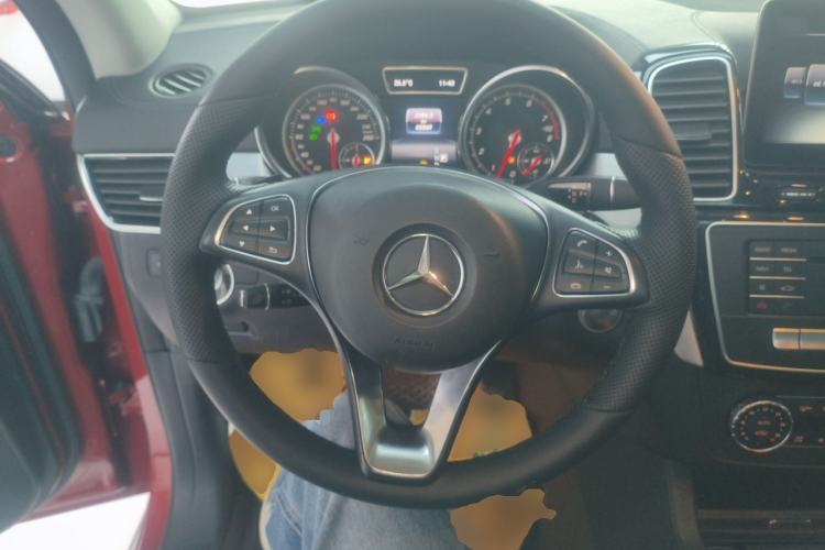 Used Mercedes-Benz GLE Coupe 2015 GLE 400 4MATIC Coupe SUV