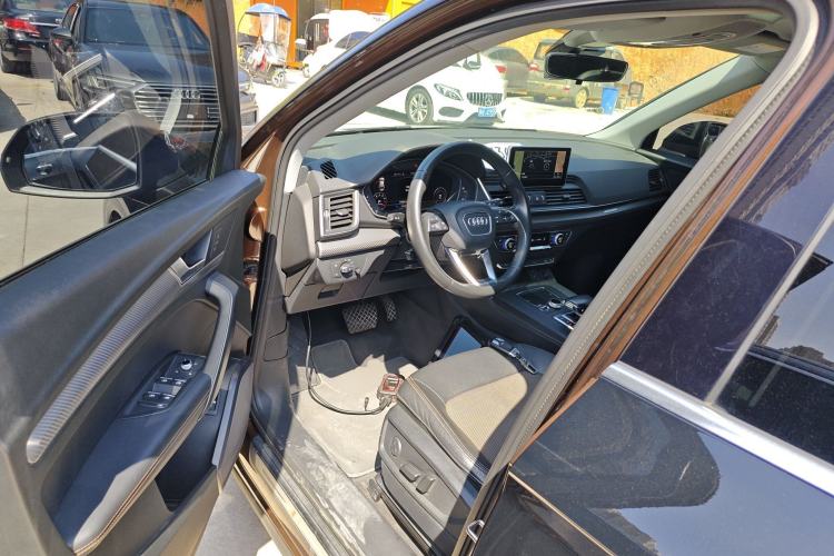 Used Audi Q5L 2018 45 TFSI Prestige Fashion Edition China V Emission Standard
