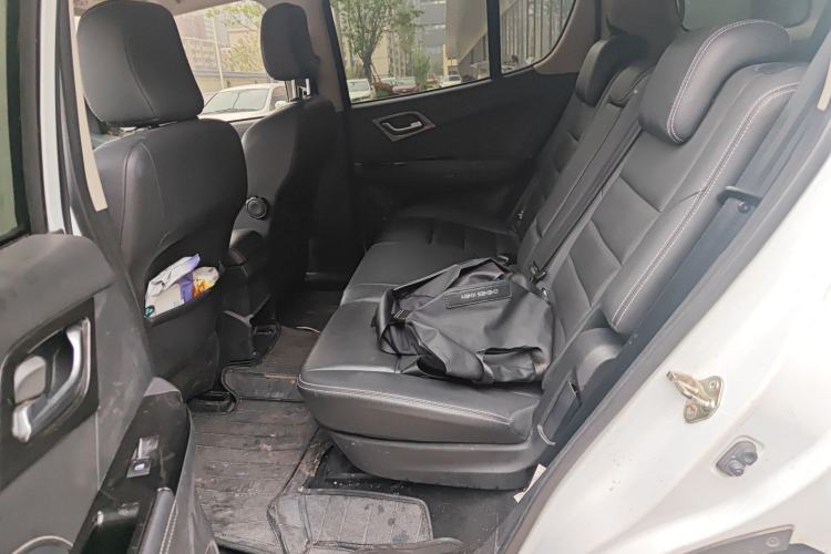 Used Isuzu mu-X 2018 1.9T Diesel Automatic 2WD Enjoyment Edition 7 Seats Left Rear Seat