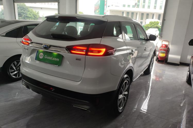 Used Geely Auto Emgrand X7 Sport 2018 1.8TD Automatic Two-Wheel Drive Smart 4G Connected Version
